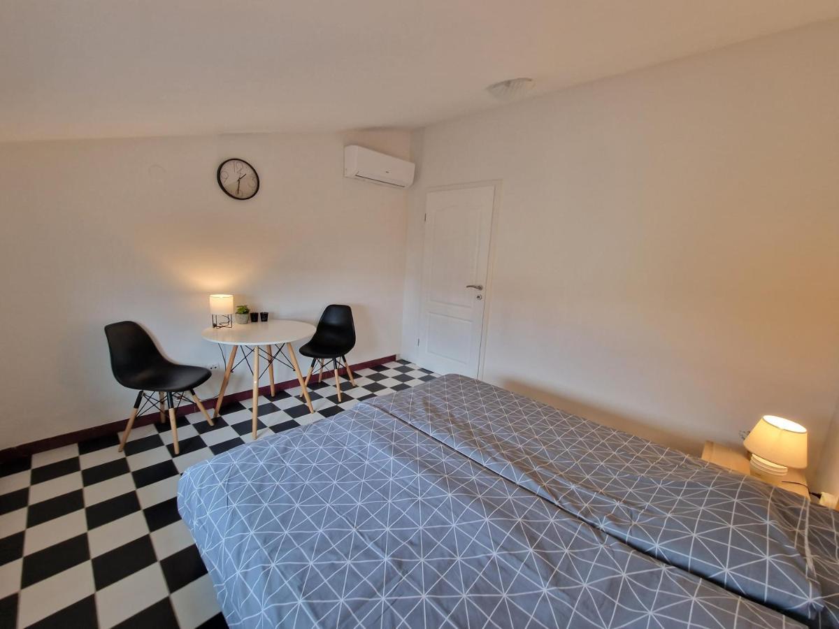 Apartmani Carla Medulin Exterior foto